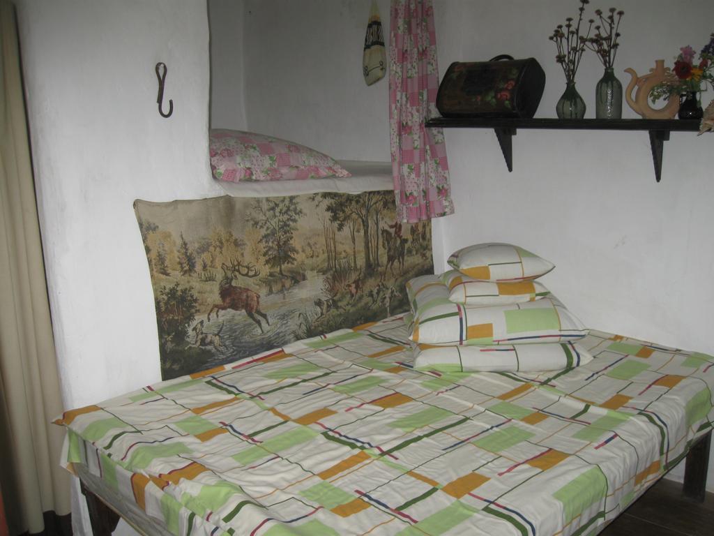 Maison d'hôtes Koryakivskyi Rai à Dmitrenki Extérieur photo