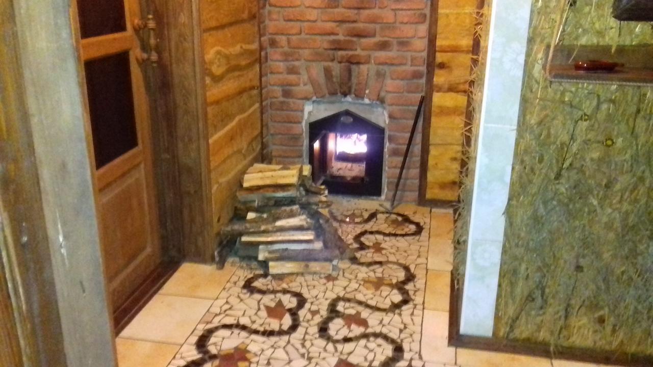 Maison d'hôtes Koryakivskyi Rai à Dmitrenki Extérieur photo